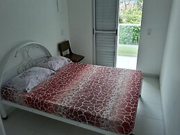 POUSADA TANI COM PISCINA em MARESIAS