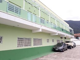 POUSADA TANI COM PISCINA em MARESIAS