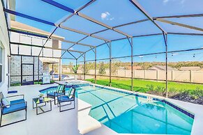 UpstaySleeps20ThemeRoomsPoolHotTubTheatr