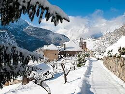 Apartments by the Slopes in L'alpe D'huez