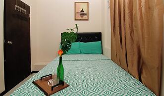 Entire Homestay In Kingston - by Airport