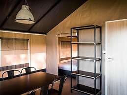 Comfortable Glamping Tent With Wifi in Limburg