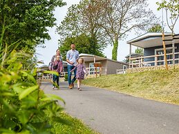 Comfortable Glamping Tent With Wifi in Limburg