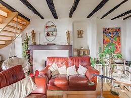 Cozy Vacation Home in Nouvelle-aquitaine