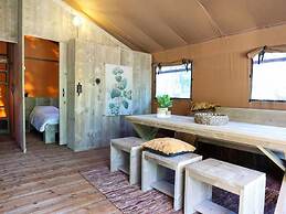Cozy Tent Lodge With Sanitary Facilities