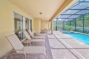 Upstay - Theater Games Sleeps 16 Pool