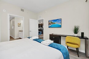 Stylish and New! 3br, Steps fr. Universal Drive