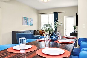 Stylish and New! 3br, Steps fr. Universal Drive