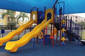 Stylish and New! 3br, Steps fr. Universal Drive