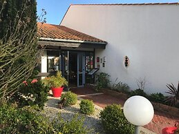 hotel la belle poule