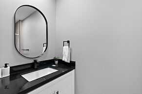 Spacious 4-BR House for Your Comfort