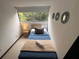 Exclusivo Apartamento en el Poblado by Hoost 705