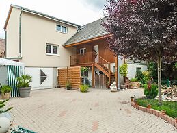 Swanky Cottage in Saasenheim With Balcony