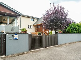 Swanky Cottage in Saasenheim With Balcony
