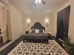 Luxury Historic 5BR Boutique hotel