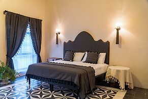 Luxury Historic 5BR Boutique hotel