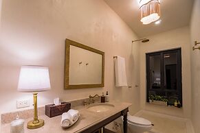 Luxury Historic 5BR Boutique hotel