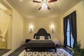 Luxury Historic 5BR Boutique hotel