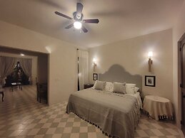 Luxury Historic 5BR Boutique hotel