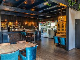 Captivating With Deco-fireplace