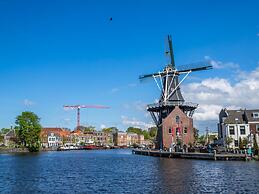 Captivating With Deco-fireplace