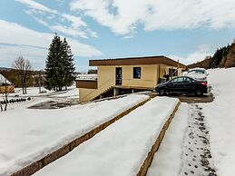Beautiful Cottage in La Chaux With Jacuzzi