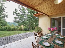 Tidy Bungalow With Dishwasher