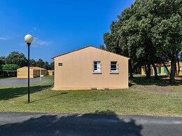 Gite in a Holiday Park With Pool