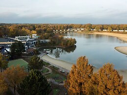 Restyled Bungalow, Near the Hunebed Center