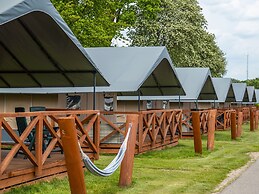Comfortable Air-conditioned Chalet in Limburg