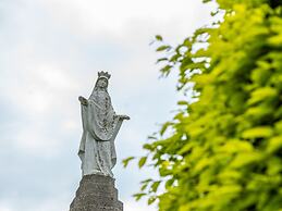 Comfortable Air-conditioned Chalet in Limburg