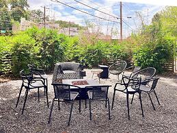 Massive Compound 20 Beds-6 min walk