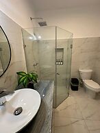 Plaza Nardos Hotel & Suites