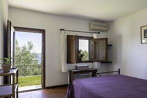 Olvietello With 3 Bedrooms and 3 Bathrooms