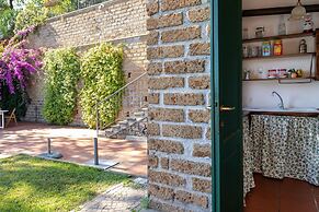 Olvietello With 3 Bedrooms and 3 Bathrooms
