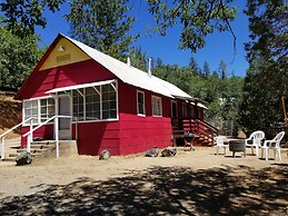 Lakeview Terrace Resort