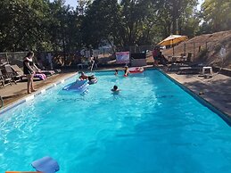 Lakeview Terrace Resort