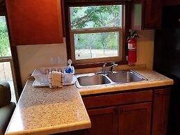 Lakeview Terrace Resort