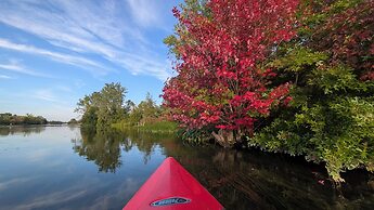 Niagara Creekside B&B