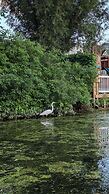 Niagara Creekside B&B
