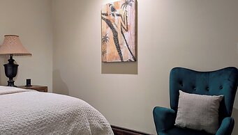 Niagara Creekside B&B