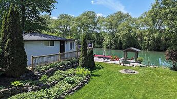 Niagara Creekside B&B