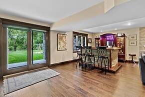 Niagara Creekside B&B