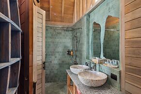 Lumbung Loft Villas in El Nido