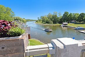 The Birches - Condotel in Lake Leelanau