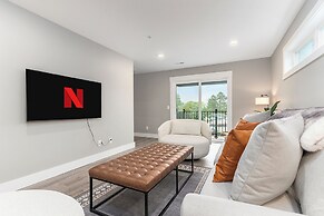 The Birches - Condotel in Lake Leelanau