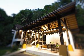 Kawarin Secret Hut Hotel and Resort