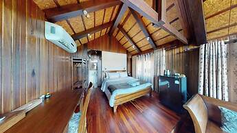 Kawarin Secret Hut Hotel and Resort