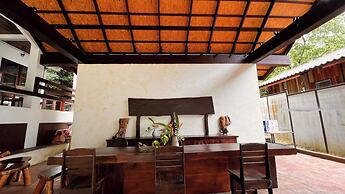 Kawarin Secret Hut Hotel and Resort