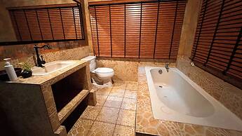 Kawarin Secret Hut Hotel and Resort